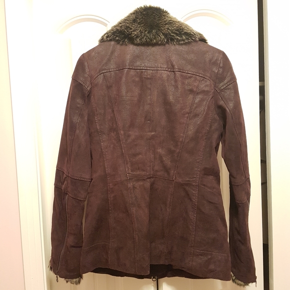 Lightly Insulated Danier Leather Jacket - Picture 5 of 5